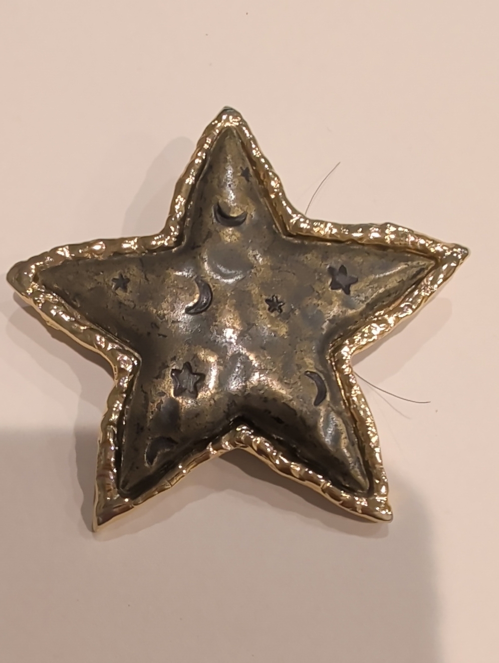 JJ Vintage Gold-Tone Star Brooch